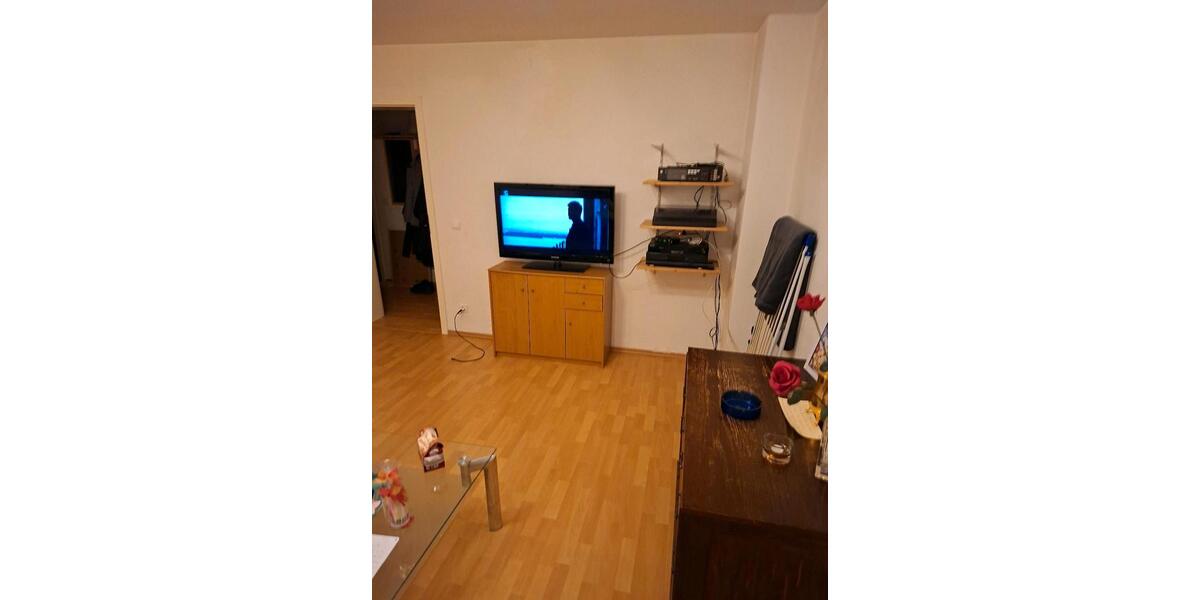 Etagenwohnung Wuppertal Brill - 1 Zimmer, 16 m&sup2;, 390&euro; | Angebot:25832700