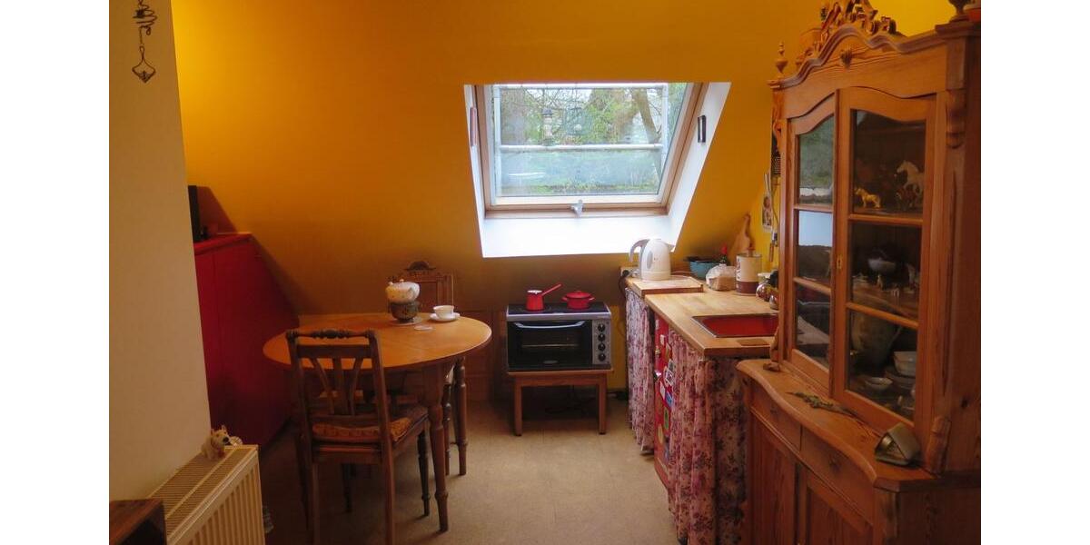 Dachgeschoßwohnung Bergisch Gladbach Frankenforst - 2 Zimmer, 42 m&sup2;, 500&euro; | Angebot:25981128