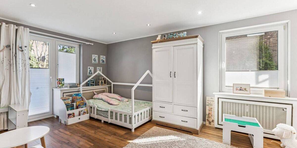 Etagenwohnung Meerbusch Büderich - 3 Zimmer, 122 m&sup2;, 495.000&euro; | Angebot:25958636