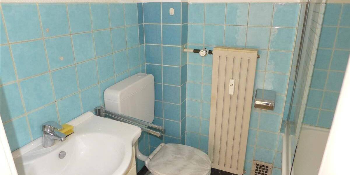 Mehrfamilienhaus, Wohnhaus Düsseldorf Lierenfeld - 9 Zimmer, 202 m&sup2;, 488.000&euro; | Angebot:26247298