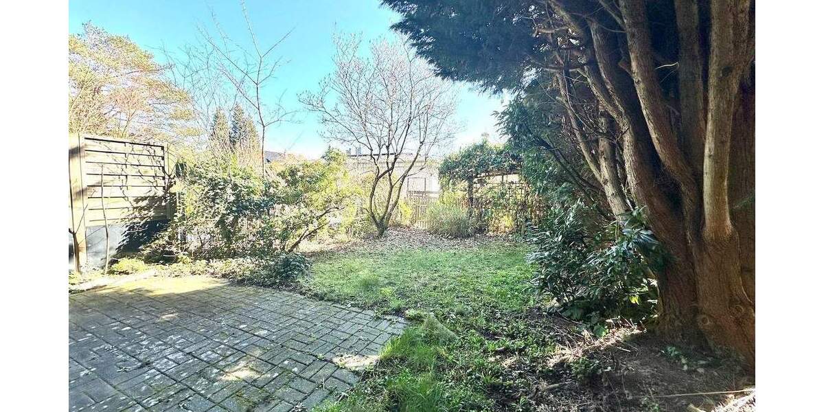 Reihenmittelhaus Neuss Rosellen - 6 Zimmer, 162 m&sup2;, 579.000&euro; | Angebot:25687672