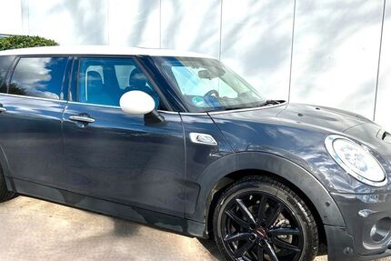 Mini Cooper S Clubman 109.716 km 17.495 &euro; Köln 51107