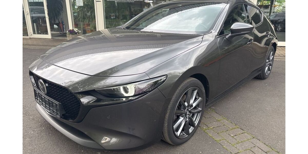 Mazda 3 57.193 km 20.690 &euro; Neuss 41464