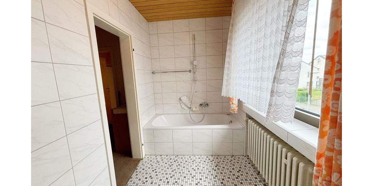 Reihenendhaus Leverkusen Bergisch Neukirchen - 4 Zimmer, 100 m&sup2;, 419.000&euro; | Angebot:25665872