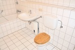 NE-Stadionviertel, ruhige kompl. Renov. 2 Zi. ETW, KDB, Balkon, Carport, Keller - Erdgeschoßwohnung Neuss Augustinusviertel | Angebot:27350485
