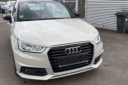 Audi A1 83.510 km 17.899 &euro; Bergisch-Gladbach 51469