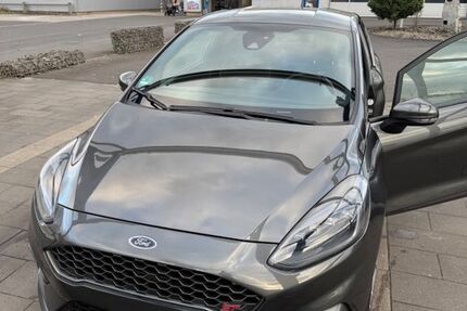 Ford Fiesta 74.000 km 15.000 &euro; Köln 51109