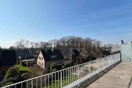 Wohnung Bergisch Gladbach Alt-Frankenforst - 4 Zimmer, 137 m&sup2;, 1.785&euro; | Angebot:25377615