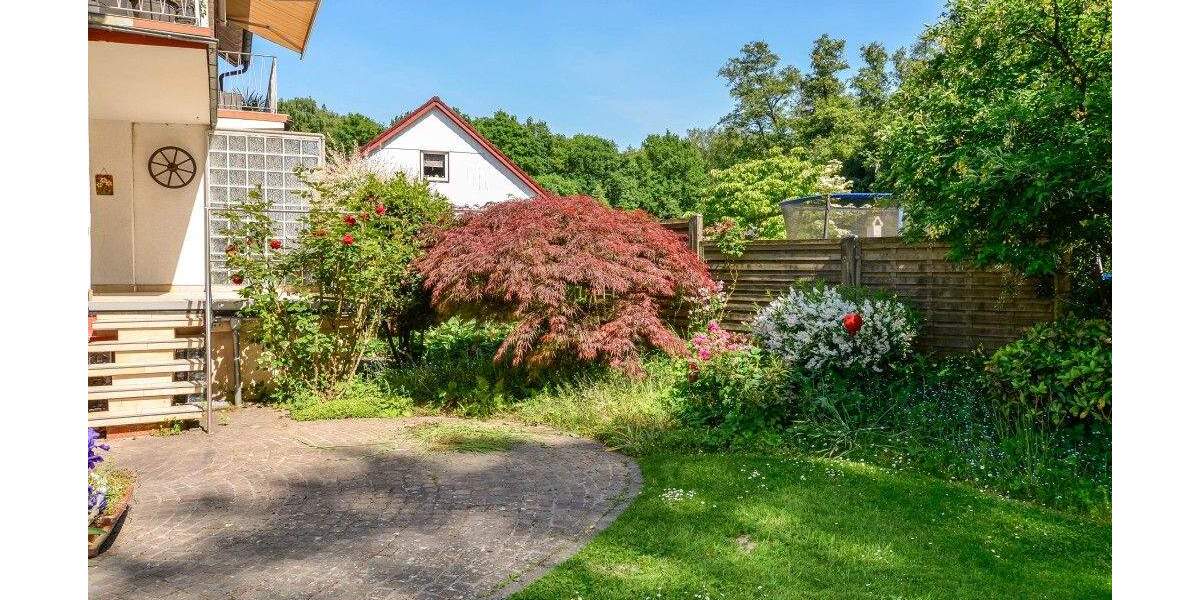 Mehrfamilienhaus, Wohnhaus Leverkusen Lützenkirchen - 6 Zimmer, 146 m&sup2;, 550.000&euro; | Angebot:25822680