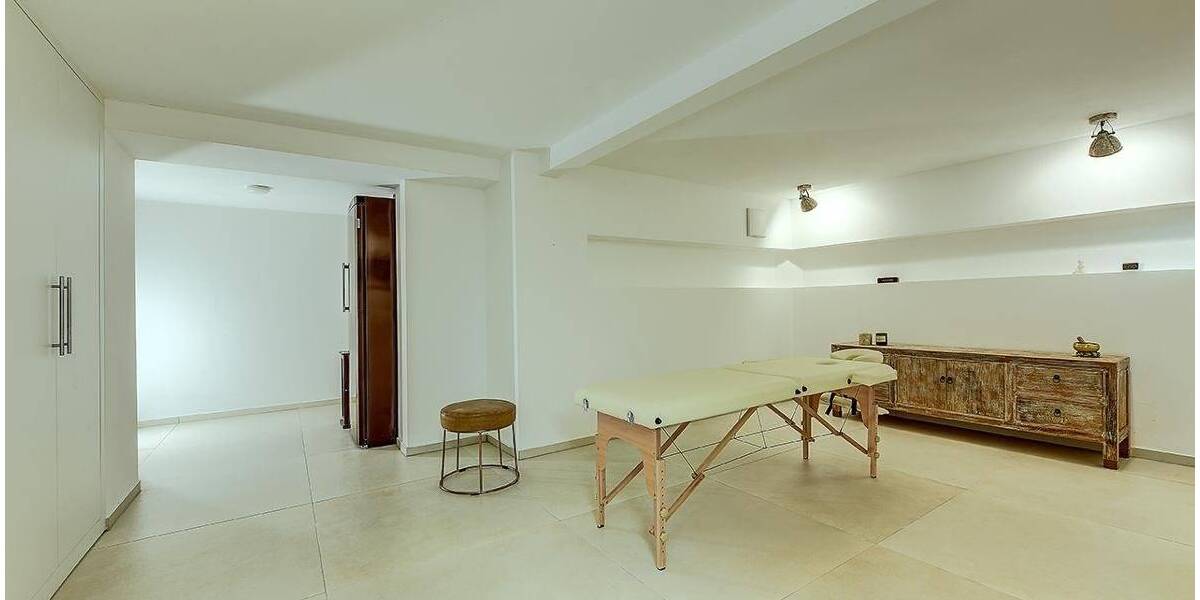 Einfamilienhaus Düsseldorf Hubbelrath - 9 Zimmer, 485 m&sup2;, 2.990.000&euro; | Angebot:26204659