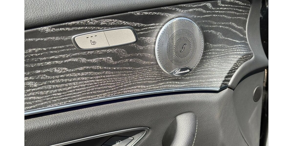 Mercedes-Benz E 300 de AMG MBUX Burm Pano 360° AHK MB100 65.161 km 31.900 &euro; Wuppertal 42327