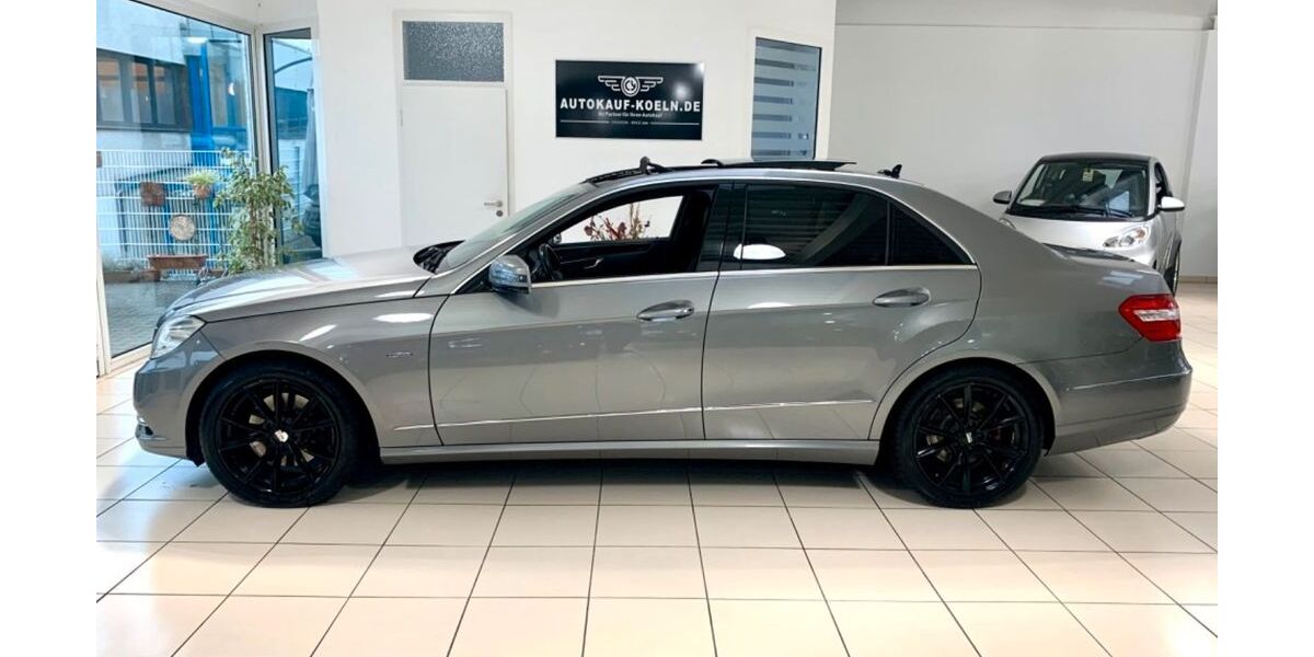 Mercedes-Benz E 350 246.000 km 11.990 &euro; Köln 51067