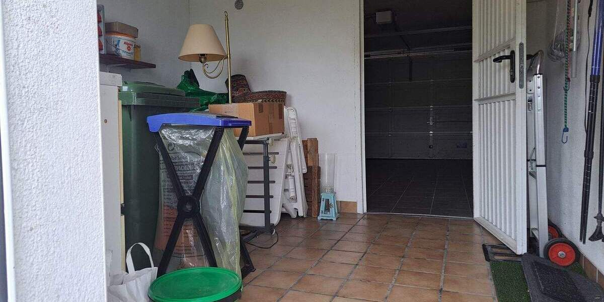 Mehrfamilienhaus, Wohnhaus Kürten Weiden - 5 Zimmer, 119 m&sup2;, 330.000&euro; | Angebot:25699792