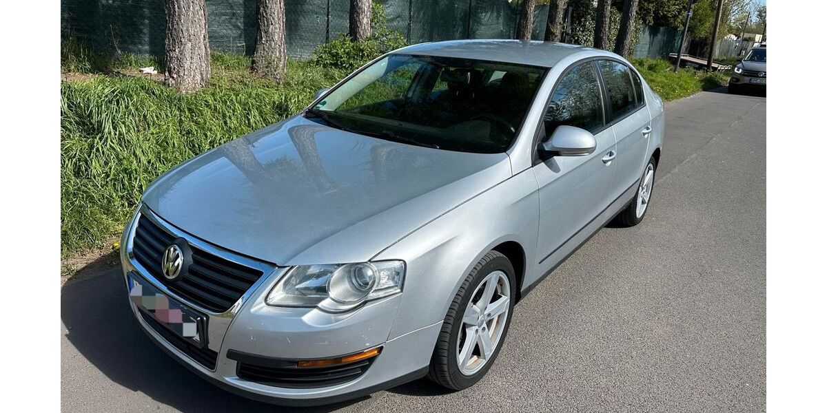 VW Passat 121.600 km 4.250 &euro; köln 50739