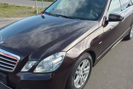 Mercedes-Benz E 250 148.000 km 8.850 &euro; Köln 51105