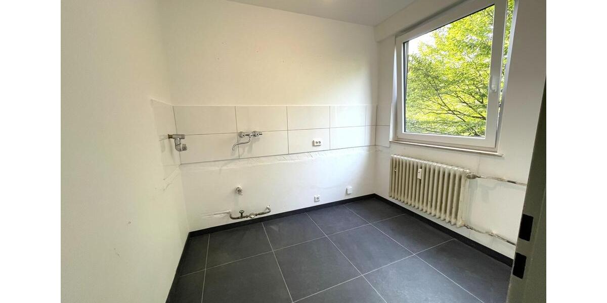 Etagenwohnung Wuppertal Gemarkung Nächstebreck - 2.5 Zimmer, 64 m&sup2;, 550&euro; | Angebot:25857618