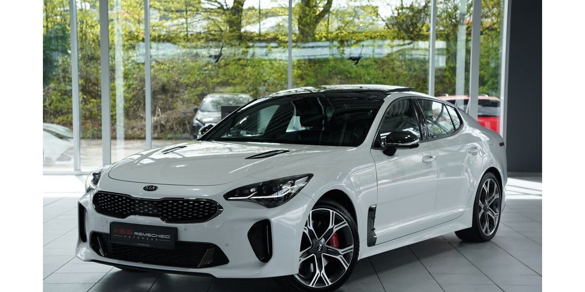 Kia Stinger 122.316 km 33.800 &euro; Remscheid/NRW 42855