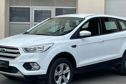 Ford Kuga 119.315 km 8.900 &euro; Solingen/NRW 42655