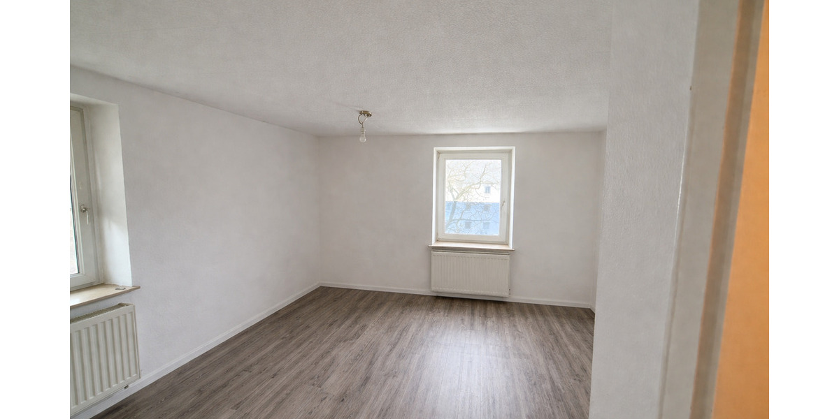 Etagenwohnung Wuppertal Vohwinkel - 2 Zimmer, 130.000&euro; | Angebot:25881018