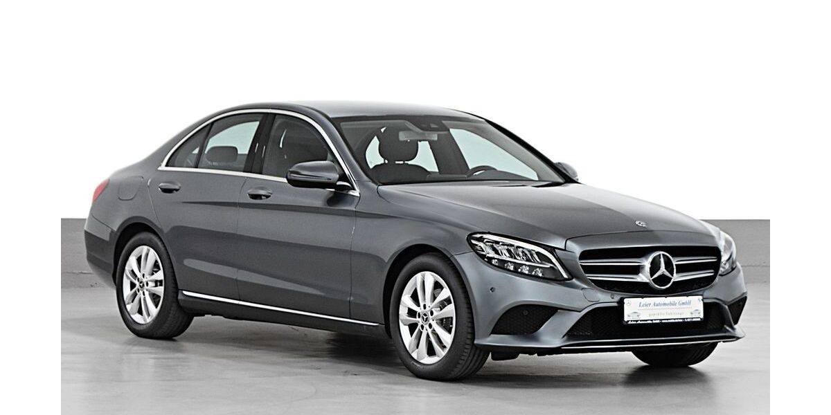 Mercedes-Benz C 180 34.114 km 25.990 &euro; Düsseldorf 40597