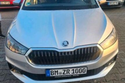 Skoda Fabia 11.200 km 17.499 &euro; Köln 50939