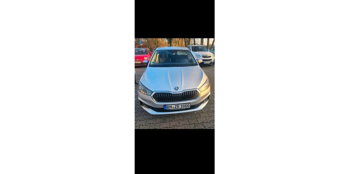 Skoda Fabia 11.200 km 17.499 &euro; Köln 50939