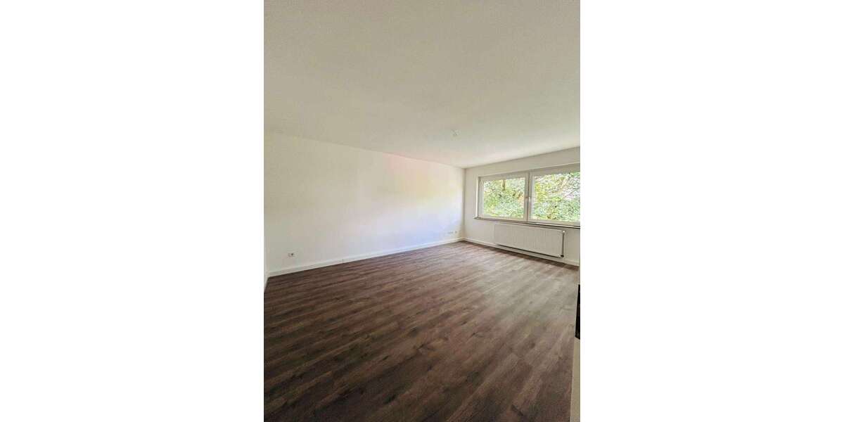 Etagenwohnung Köln Mülheim - 4 Zimmer, 84 m&sup2;, 1.700&euro; | Angebot:24560987