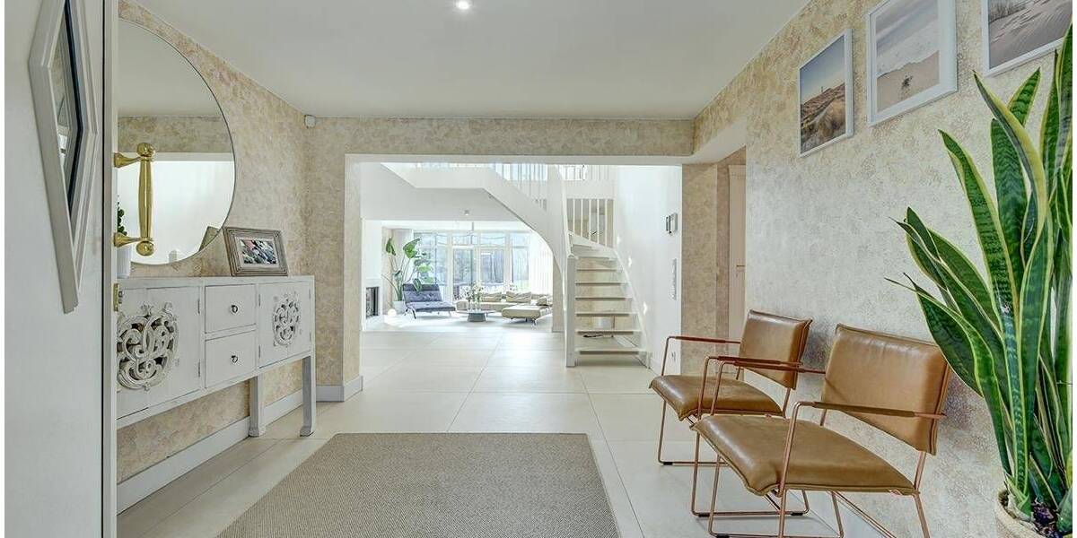 Einfamilienhaus Düsseldorf Hubbelrath - 9 Zimmer, 485 m&sup2;, 2.990.000&euro; | Angebot:26204659