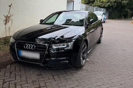 Audi A5 163.000 km 12.690 &euro; Köln 51103