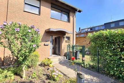 Haus Frechen - 6 Zimmer, 129 m&sup2;, 495.000&euro; | Angebot:27000347
