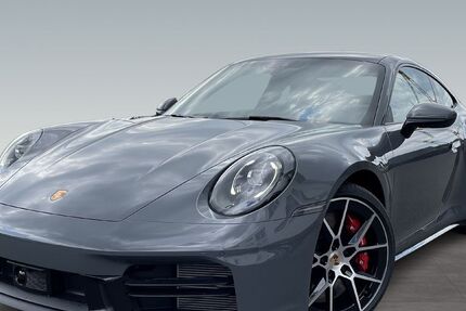 Porsche 992 3.900 km 156.900 &euro; Bergisch Gladbach 51429
