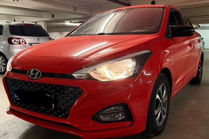 Hyundai i20 45.000 km 12.100 &euro; Düsseldorf 40229