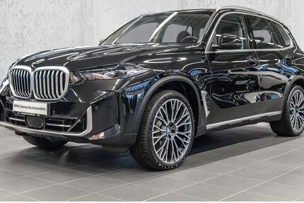 BMW X5 33.326 km 68.490 &euro; Köln-West 50858