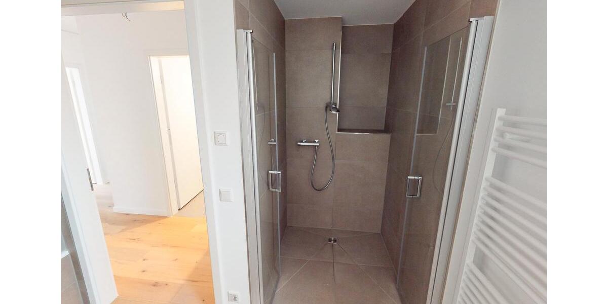 Erdgeschoßwohnung Düsseldorf Stadtbezirk 3 - 4 Zimmer, 93 m&sup2;, 1.850&euro; | Angebot:25991736