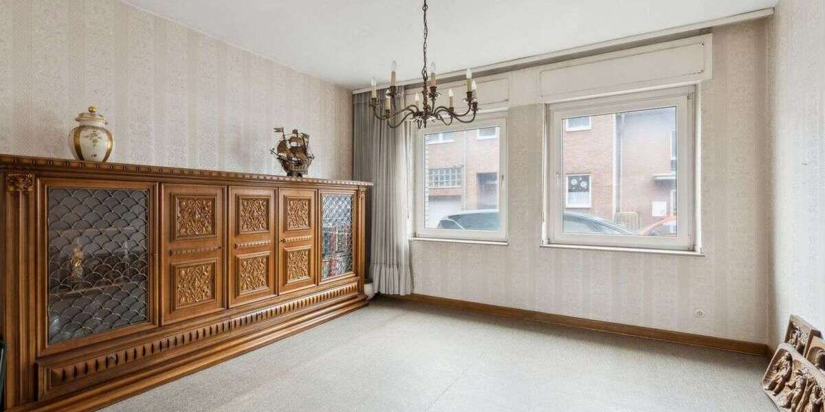 Einfamilienhaus Grevenbroich Neuenhausen - 8 Zimmer, 130 m&sup2;, 249.000&euro; | Angebot:26981657