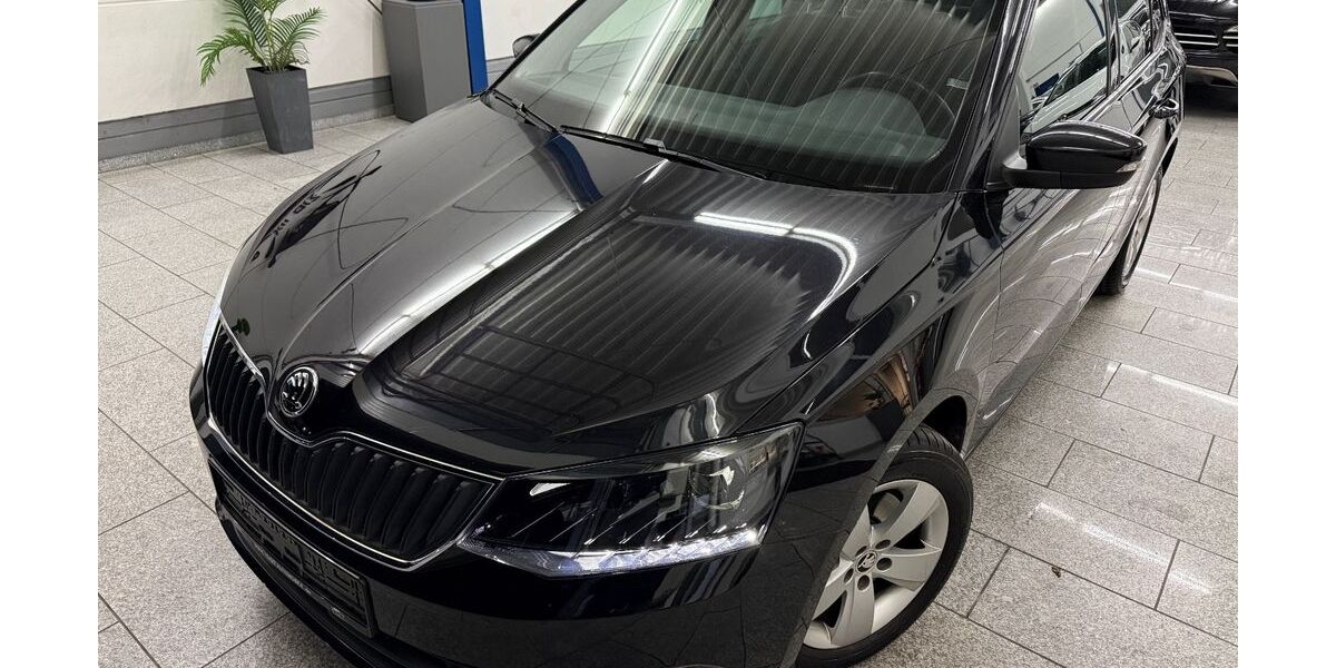 Skoda Fabia 133.887 km 10.790 &euro; Köln 50829