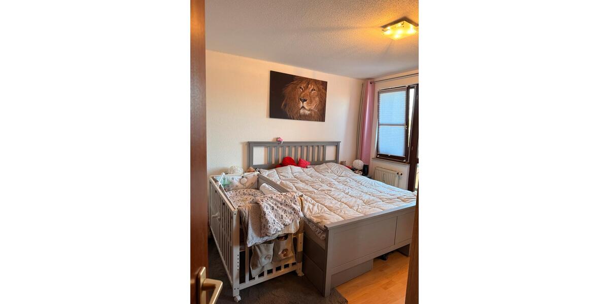 Etagenwohnung Wuppertal Arrenberg - 3 Zimmer, 84 m&sup2;, 240.000&euro; | Angebot:26286935