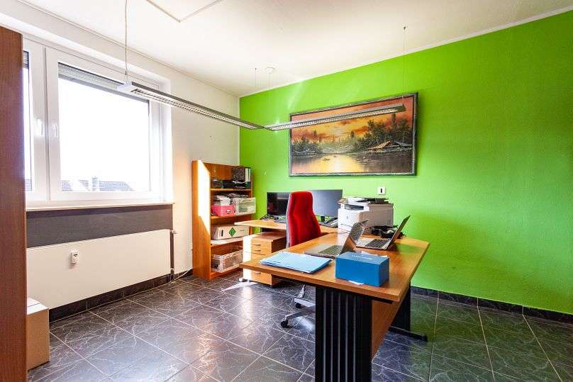 Etagenwohnung Solingen - 3 Zimmer, 130 m&sup2;, 259.000&euro; | Angebot:19154765