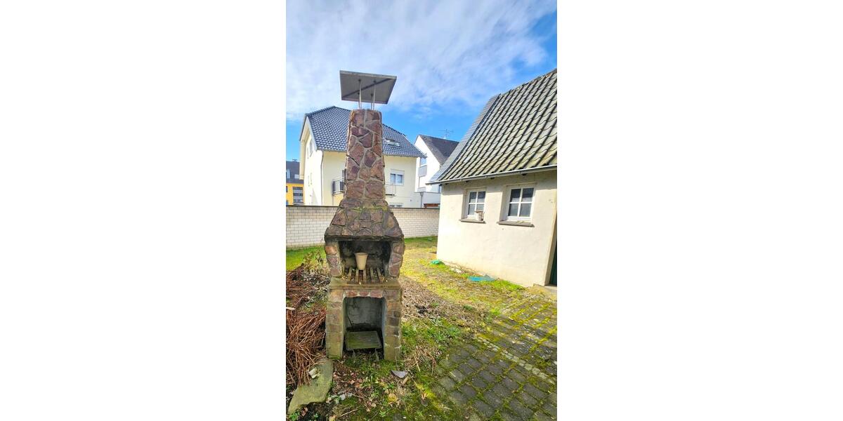 Einfamilienhaus Bergisch Gladbach Paffrath - 4 Zimmer, 155 m&sup2;, 2.350&euro; | Angebot:25715770