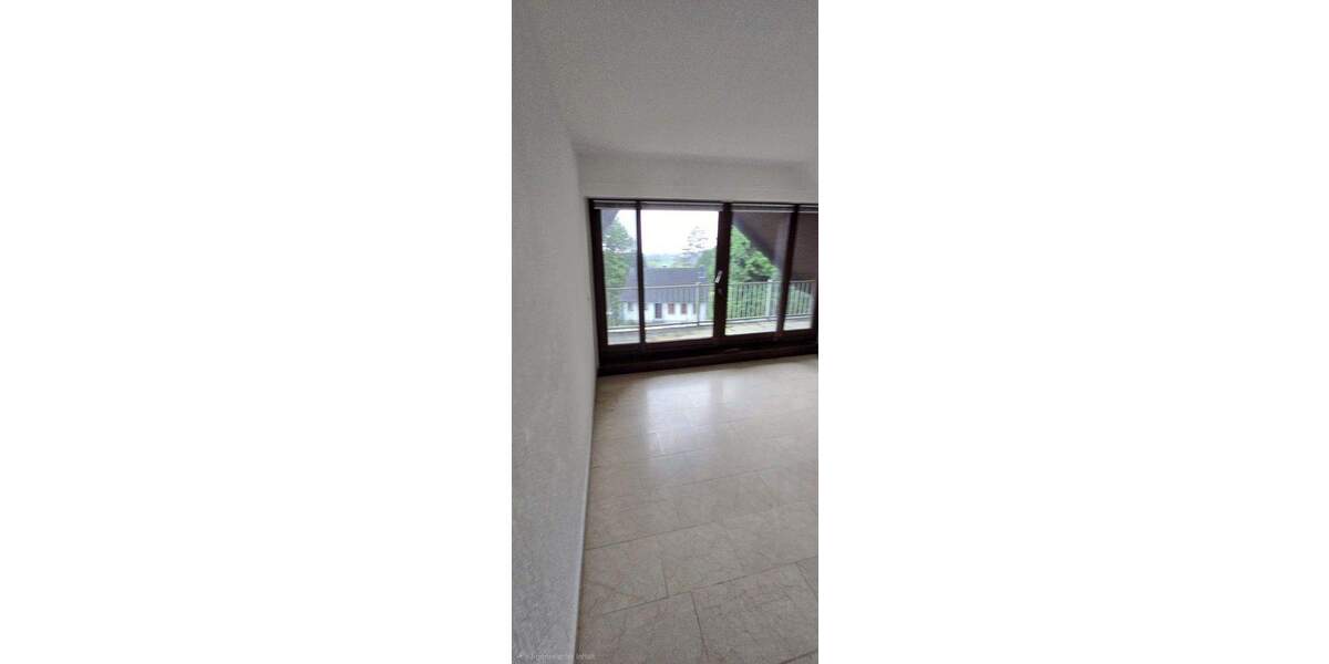 Etagenwohnung Odenthal Glöbusch - 2 Zimmer, 78 m&sup2;, 1.000&euro; | Angebot:25804038