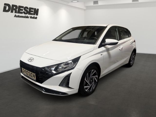 Hyundai i20 28.935 km 19.350 &euro; Neuss 41464
