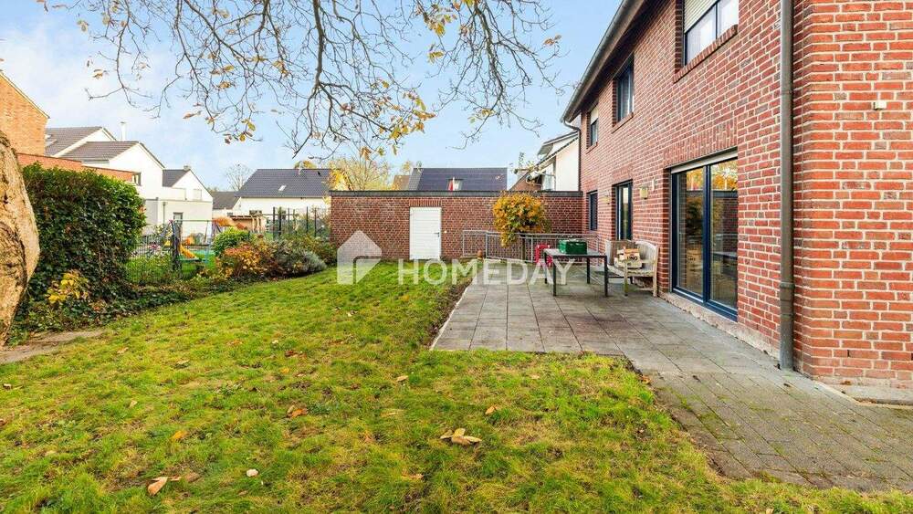 Einfamilienhaus Neuss Holzheim - 7 Zimmer, 253 m&sup2;, 870.000&euro; | Angebot:25694090