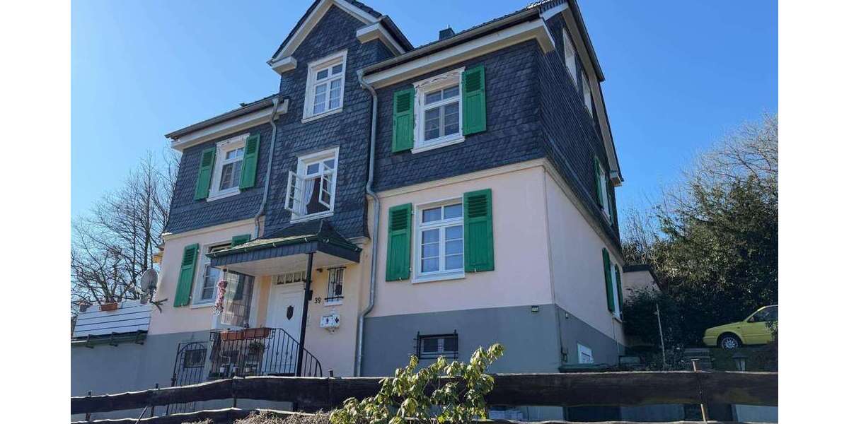 Einfamilienhaus Radevormwald - 8 Zimmer, 195 m&sup2;, 399.000&euro; | Angebot:26314416