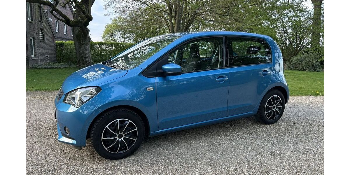 Seat Mii 49.264 km 8.990 &euro; Willich 47877