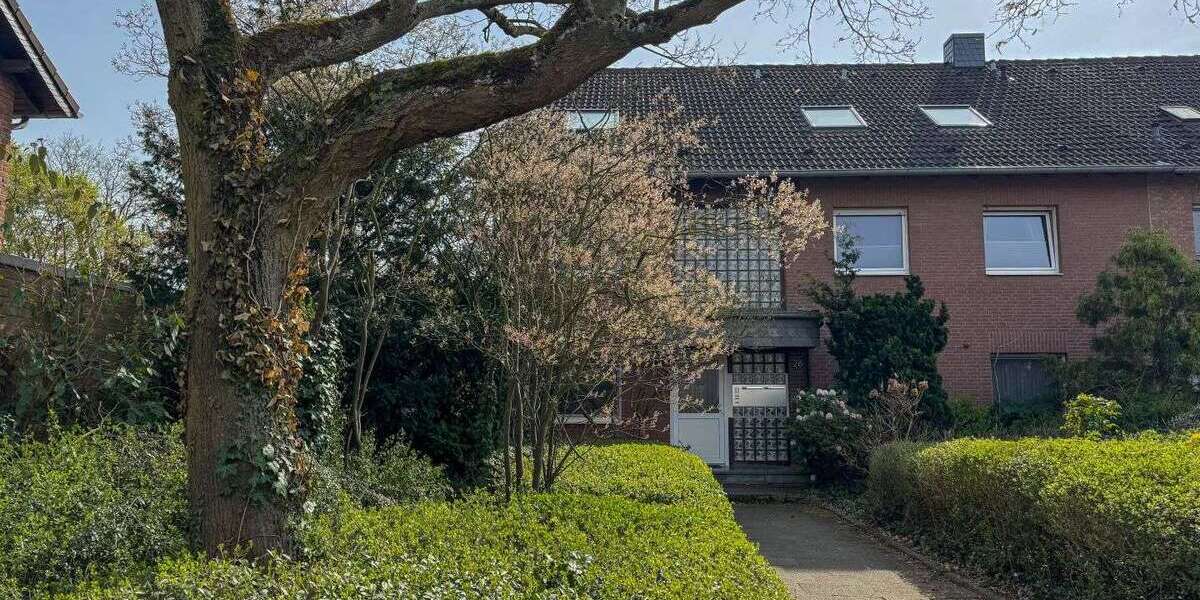 Etagenwohnung Neuss Reuschenberg - 3 Zimmer, 108 m&sup2;, 275.000&euro; | Angebot:26314096