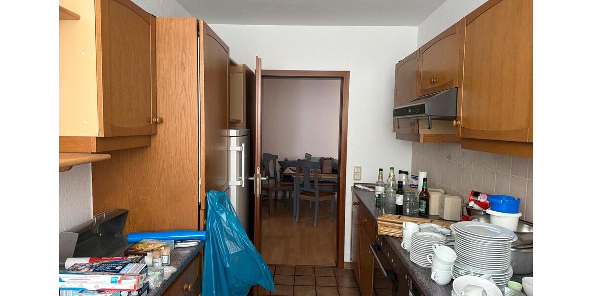 Etagenwohnung Neuss Holzheim - 3 Zimmer, 82 m&sup2;, 240.000&euro; | Angebot:26827318