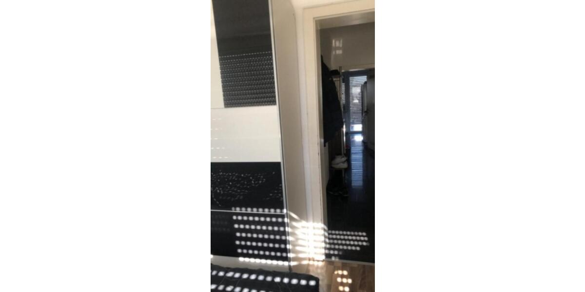 Etagenwohnung Velbert Langenberg - 3 Zimmer, 72 m&sup2;, 750&euro; | Angebot:25221200