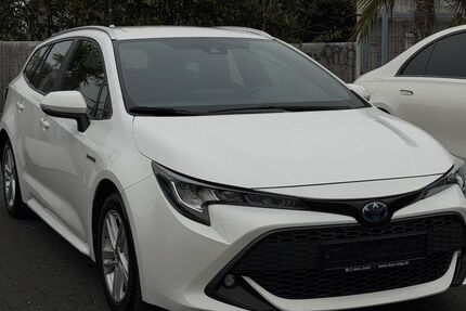 Toyota Corolla 219.000 km 13.300 &euro; Düsseldorf 40627