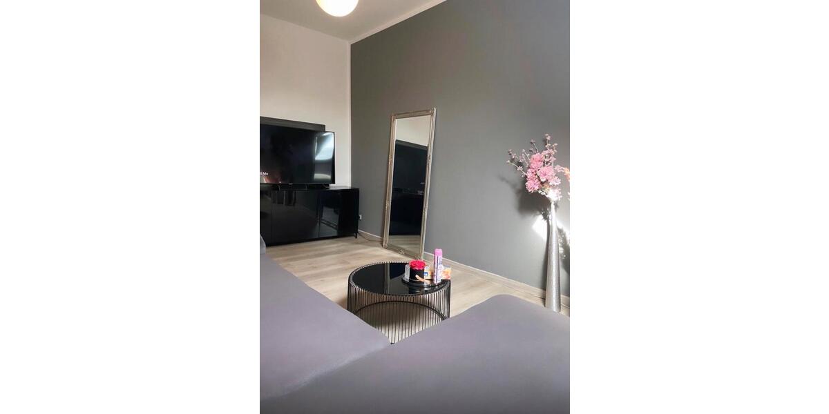 Etagenwohnung Düsseldorf Stadtbezirk 3 - 2 Zimmer, 60 m&sup2;, 1.100&euro; | Angebot:25474576
