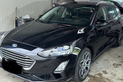 Ford Focus 168.000 km 9.900 &euro; Köln 50769